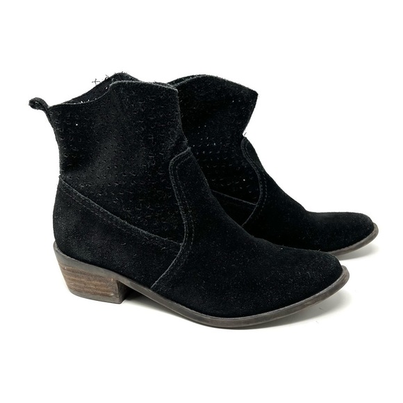 American Eagle Outfitters Black Suede Perforated Ankle Booties Size 6 - Picture 3 of 8